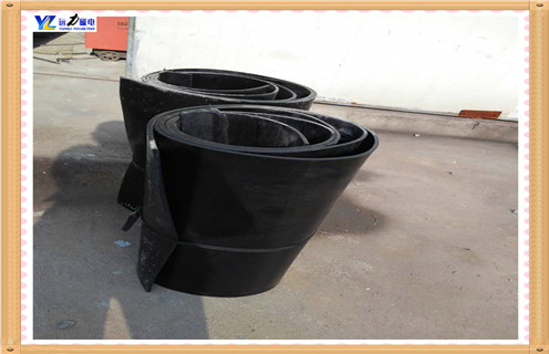 在將漿料送入除鐵器專用皮帶之前應先通過篩子將其除去 在將漿料送入除鐵器專用皮帶之前應先通過篩子將其除去