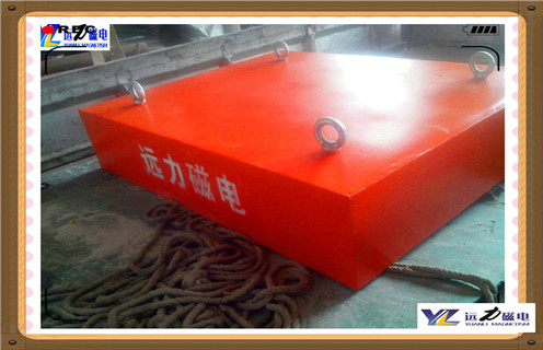 始終觀察懸掛式除鐵器電壓表和電流表的讀數(shù)是否正常 始終觀察懸掛式除鐵器電壓表和電流表的讀數(shù)是否正常