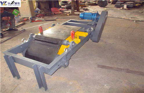 電磁除鐵器,電磁自卸式除鐵器,北京電磁自卸式除鐵器品質有保證 電磁除鐵器,電磁自卸式除鐵器,北京電磁自卸式除鐵器品質有保證