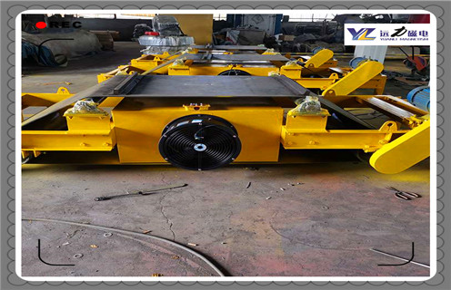 電磁除鐵器,風冷式電磁除鐵器,山東超強風冷式電磁除鐵器 電磁除鐵器,風冷式電磁除鐵器,山東超強風冷式電磁除鐵器