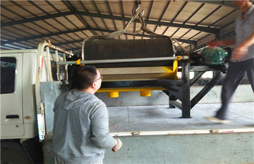 磁選機(jī),磁選機(jī)磁系,遠(yuǎn)力磁電為您介紹下磁選機(jī)磁系裝配知識(shí) 磁選機(jī),磁選機(jī)磁系,遠(yuǎn)力磁電為您介紹下磁選機(jī)磁系裝配知識(shí)