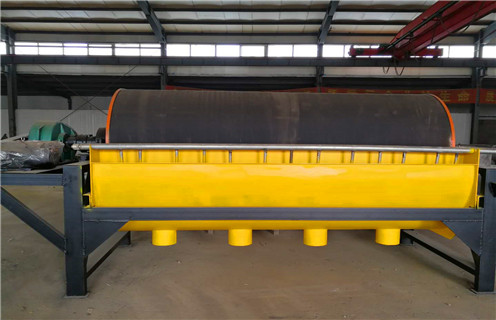 鐵礦磁選機,濰坊磁鐵礦磁選機工藝流程展示以及技術質量保障_濰坊磁鐵礦磁選機工藝流程展示以及技術質量保障如何調磁選角_參數調磁及品牌價格 鐵礦磁選機,濰坊磁鐵礦磁選機工藝流程展示以及技術質量保障_濰坊磁鐵礦磁選機工藝流程展示以及技術質量保障如何調磁選角_參數調磁及品牌價格