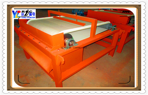 鐵礦干式磁選機,鐵礦干式磁選機磁性礦粒在磁力作用是什么?鐵礦錳礦干式磁選機_多滾筒干式磁選機出現被異物擊穿時怎么處理?工作視頻皮帶及結構價格 鐵礦干式磁選機,鐵礦干式磁選機磁性礦粒在磁力作用是什么?鐵礦錳礦干式磁選機_多滾筒干式磁選機出現被異物擊穿時怎么處理?工作視頻皮帶及結構價格