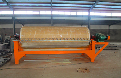 強(qiáng)磁磁選機(jī)，強(qiáng)磁磁選機(jī)和礦渣磨磁介質(zhì)堵塞技術(shù)難題如何解決？_磁選效率_強(qiáng)磁磁選機(jī)和礦渣磨磁介質(zhì)堵塞技術(shù)難題如何解決？報(bào)價(jià)及結(jié)構(gòu)_遠(yuǎn)力磁電廠家 