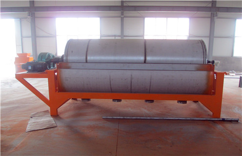 磁選機(jī)，不同的磁選機(jī)的礦粒沿著不同的軌跡運(yùn)動(dòng)！_鐵礦選礦不同的磁選機(jī)的礦粒沿著不同的軌跡運(yùn)動(dòng)！磁場(chǎng)一般為多少_磁塊如何排列