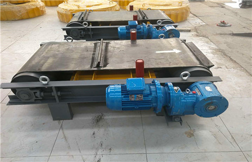 自卸式永磁除鐵器,廣東自卸式永磁除鐵器生產(chǎn)廠家_技術(shù)參數(shù)_廣東自卸式永磁除鐵器生產(chǎn)廠家磁塊安裝方式_如何換帶 自卸式永磁除鐵器,廣東自卸式永磁除鐵器生產(chǎn)廠家_技術(shù)參數(shù)_廣東自卸式永磁除鐵器生產(chǎn)廠家磁塊安裝方式_如何換帶