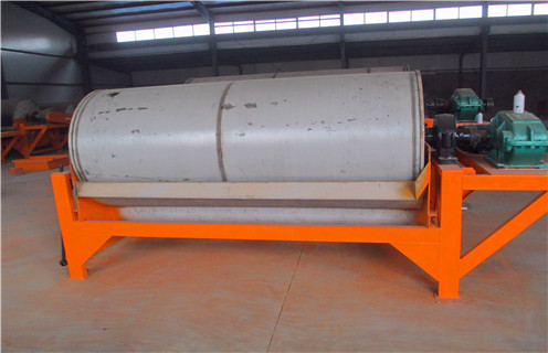 干式磁選機,南寧鐵精粉干式磁選機_南寧鐵精粉干式磁選機發展工作視頻皮帶及結構價格 干式磁選機,南寧鐵精粉干式磁選機_南寧鐵精粉干式磁選機發展工作視頻皮帶及結構價格