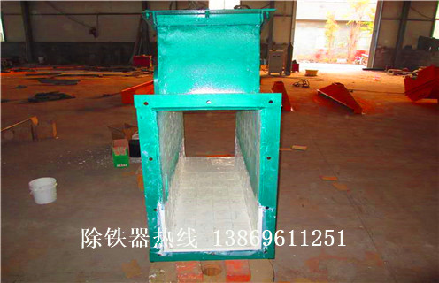 永磁管道除鐵器,湖南永磁管道除鐵器應用 _遠力廣東管道式粉料永磁除鐵器12000高斯_可定制工作原理_安裝示意圖 永磁管道除鐵器,湖南永磁管道除鐵器應用 _遠力廣東管道式粉料永磁除鐵器12000高斯_可定制工作原理_安裝示意圖