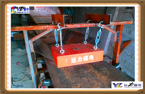 永磁除鐵器,云南懸掛式永磁除鐵器廠參數_內部磁塊安裝方法_云南懸掛式永磁除鐵器廠型號價格 永磁除鐵器,云南懸掛式永磁除鐵器廠參數_內部磁塊安裝方法_云南懸掛式永磁除鐵器廠型號價格