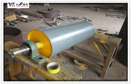 強(qiáng)磁滾筒磁選機(jī)，山東強(qiáng)磁滾筒磁選機(jī)_滾筒磁選機(jī)多少錢一臺，山東強(qiáng)磁滾筒磁選機(jī)工作原理