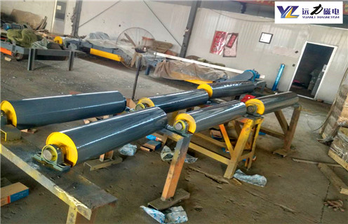 皮帶永磁滾筒,廣東皮帶永磁滾筒_滾筒磁選機多少錢一臺,廣東皮帶永磁滾筒工作原理 皮帶永磁滾筒,廣東皮帶永磁滾筒_滾筒磁選機多少錢一臺,廣東皮帶永磁滾筒工作原理