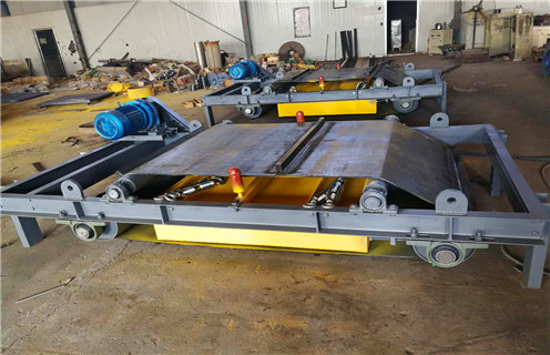 永磁帶式除鐵器,云南永磁帶式除鐵器維護保養_云南永磁帶式除鐵器維護保養批發價格_使用說明書原理型號價格 永磁帶式除鐵器,云南永磁帶式除鐵器維護保養_云南永磁帶式除鐵器維護保養批發價格_使用說明書原理型號價格