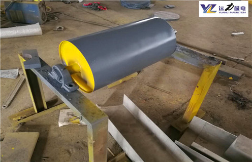 強磁滾筒磁選機,陜西強磁滾筒磁選機結構圖_滾筒磁選機多少錢一臺,陜西強磁滾筒磁選機結構圖工作原理 強磁滾筒磁選機,陜西強磁滾筒磁選機結構圖_滾筒磁選機多少錢一臺,陜西強磁滾筒磁選機結構圖工作原理